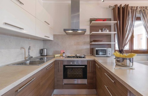Barbariga House | Cozy home in Betiga with WiFi