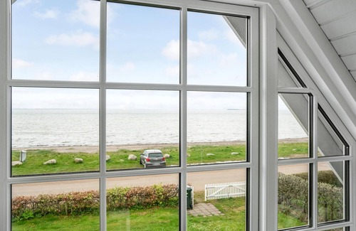 Bjert House | Cozy home in Bjert with house sea view