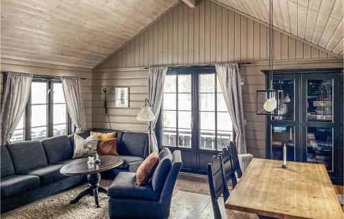 Bykle House | Cozy Home In Bykle With Kitchen