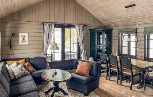 Bykle House | Cozy Home In Bykle With Kitchen
