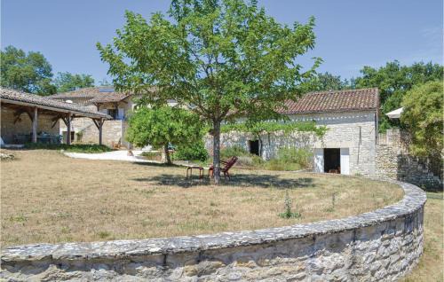 Pons House | Cozy Home In Carnac-Rouffiac