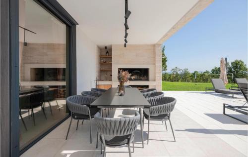 Velika Cista House | Cozy Home In Cista Velika With Sauna