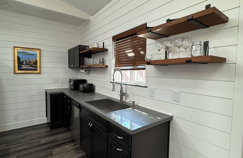 Concord House | Cozy Home in Concord