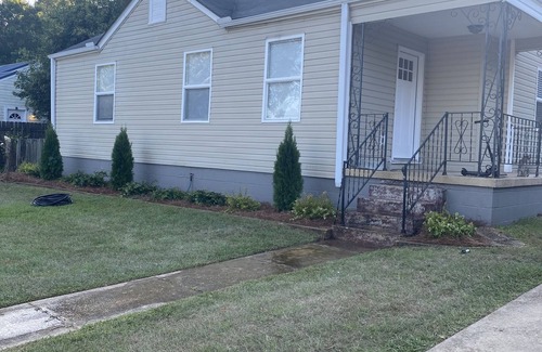 Northport House | Cozy home in downtown northport 3.4 miles to UA stadium 2.5 to amphitheater