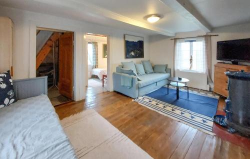 Forslov House | Cozy Home In Förslöv With Wifi