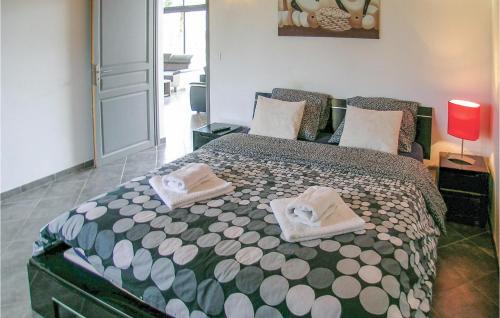 Gardonne House | Cozy Home In Gardonne With Wifi