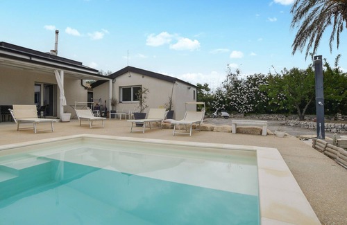 Giarratana House | Cozy home in Giarratana with WiFi