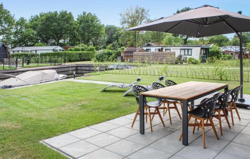 Idskenhuizen House | Cozy Home In Idskenhuizen With Wifi
