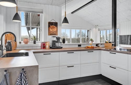 Juelsminde House | Cozy home in Juelsminde with WiFi