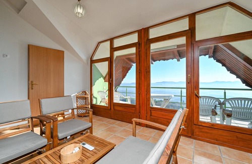 Novi Marof House | Cozy home in Madzarevo with kitchen