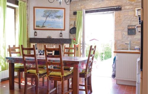 Vire-sur-Lot House | Cozy Home In Puy Levêque