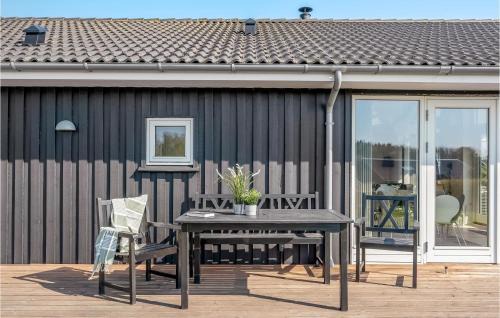 Spodsbjerg House | Cozy Home In Rudkøbing With Wifi