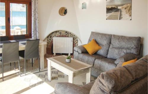 Ses Covetes House | Cozy Home In Ses Covetes With Wifi