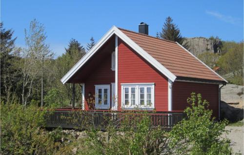 Spangereid House | Cozy Home In Spangereid With Wifi