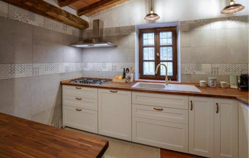 Arcidosso House | Cozy Home In Stribugliano With Wifi
