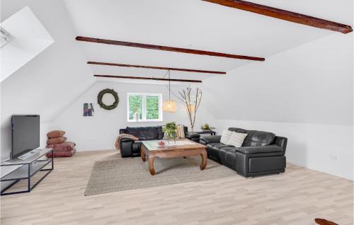 Lohals House | Cozy Home In Tranekær With Kitchen