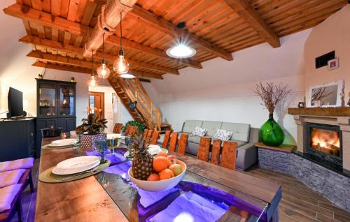 Klenovnik House | Cozy Home In Vukovoj With Wi-Fi