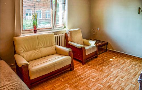 Nowe Warpno House | Cozy Home In Warnoleka With Wifi