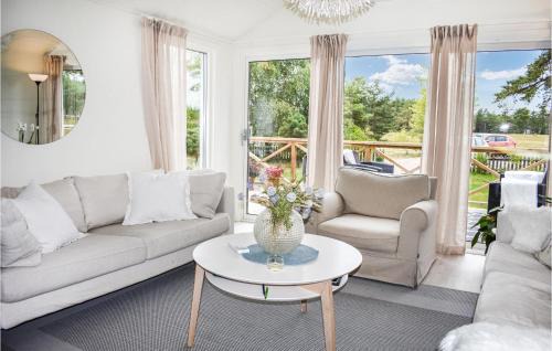 Yngsjo House | Cozy Home In Yngsjö With Kitchen