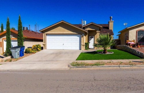 El Paso House | Cozy home located in west El Paso