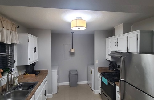 Mission House | Cozy Home on RGV