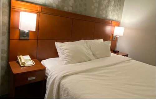 Waldron Other | Cozy hotel room with balcony near airport