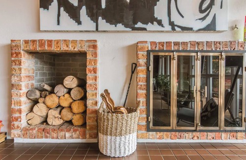Lac Delage House | Cozy house 5 min from Ski station and Mountain BikePark. With view and & deck!