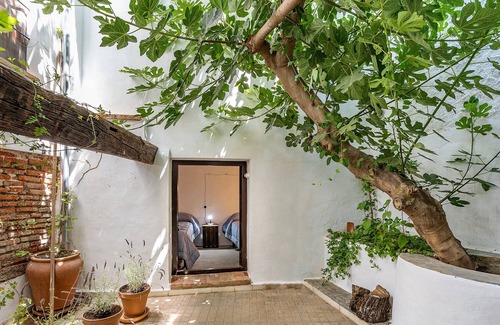 Guadix House | Cozy house for 2 with Patio in Guadix