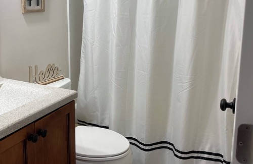 St. Joseph House | Cozy house in a very safe neighborhood just outside of Urbana-Champaign.