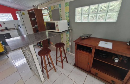 Niteroi House | Cozy house in a green area