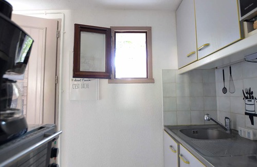 Les Mathes House | Cozy House in La Palmyre: Pool, Terrace, Near Beach & Shops, Sleeps 4/5