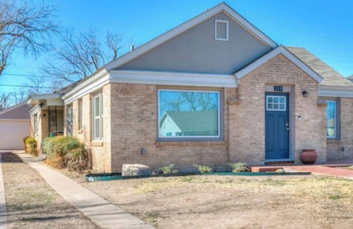 San Angelo House | Cozy House in San Angelo