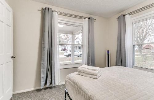Des Moines House | Cozy House Near Iowa State Fairgrounds!