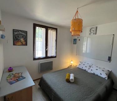 Crest Villa | Cozy House, Tower Views & Close to Historic Center
