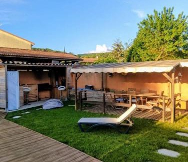 Crest Villa | Cozy House, Tower Views & Close to Historic Center