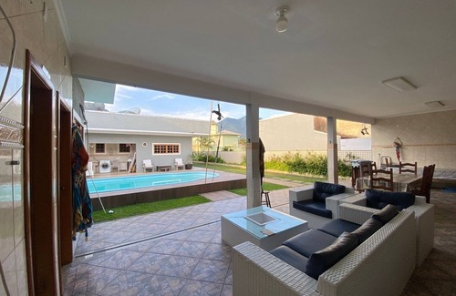 Angra dos Reis House | Cozy house with pool, 4 bedrooms (2 suites) next to the beach