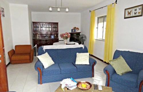 Semide House | Cozy house with mountain view in Miranda do Corvo