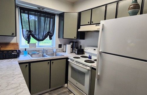 Kenai Apartment | Cozy in Kenai Close to mouth of Kenai River and Beach access.