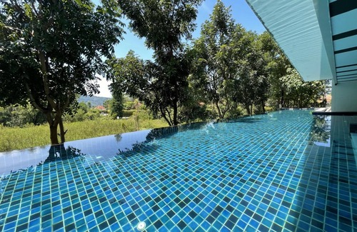 Bang Tao Apartment | Cozy lagoon view apartment at Boat Avenue