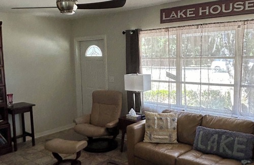 Lake Panasoffkee House | Cozy lake house with access to Lake Panasoffkee FL