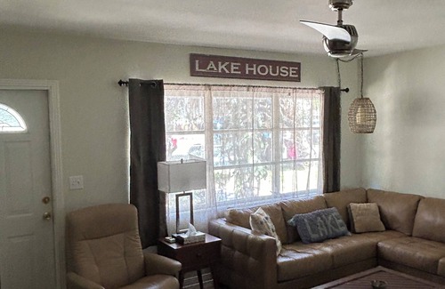 Lake Panasoffkee House | Cozy lake house with access to Lake Panasoffkee FL