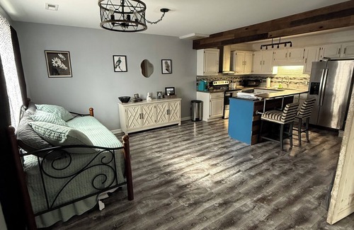 Lake Ozark House | Cozy lake house