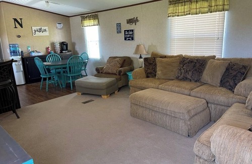 Cookson House | Cozy lake retreat at Tenkiller Lake. Relax and enjoy the beautiful lake.