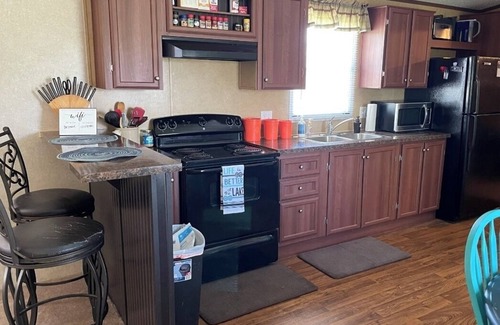 Cookson House | Cozy lake retreat at Tenkiller Lake. Relax and enjoy the beautiful lake.