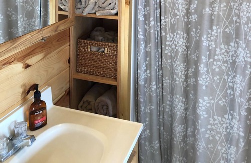 Deer River Cabin | Cozy Lakefront Cabin just off the Fall Color Tour Route