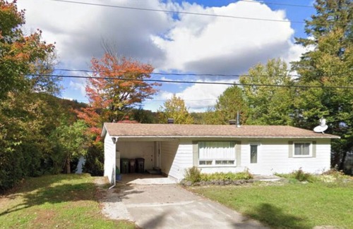 Amherst House | Cozy lakefront cottage - 15 minutes from Tremblant