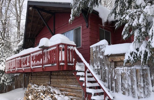 Huberdeau House | Cozy Lakefront Kabin + Hot Tub & Fire Pit
