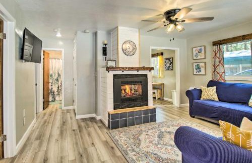 Pinetop-Lakeside House | Cozy Lakeside Cabin Walk to Rainbow Lake!