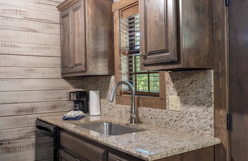 Indian Point Cabin | Cozy lakeside cabin with resort amenities and ticket deals!