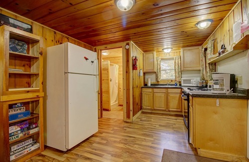 Lac du Flambeau Cabin | Cozy, Lakeside, Wisconsin Northwoods cabin w/private dock. Pet Friendly!